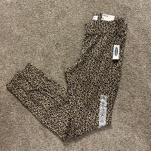 NWT animal print pants - Picture 1 of 2